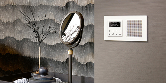 JUNG Smart Radio DAB+ bei Seemüller GmbH in München